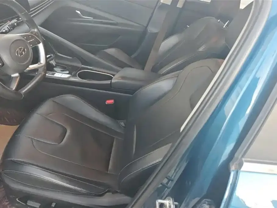 Hyundai Elantra 2021 из CN, фото 7
