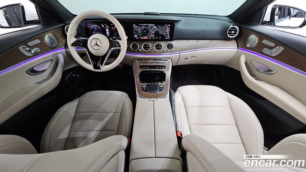 Mercedes-Benz E-Class — фото 10