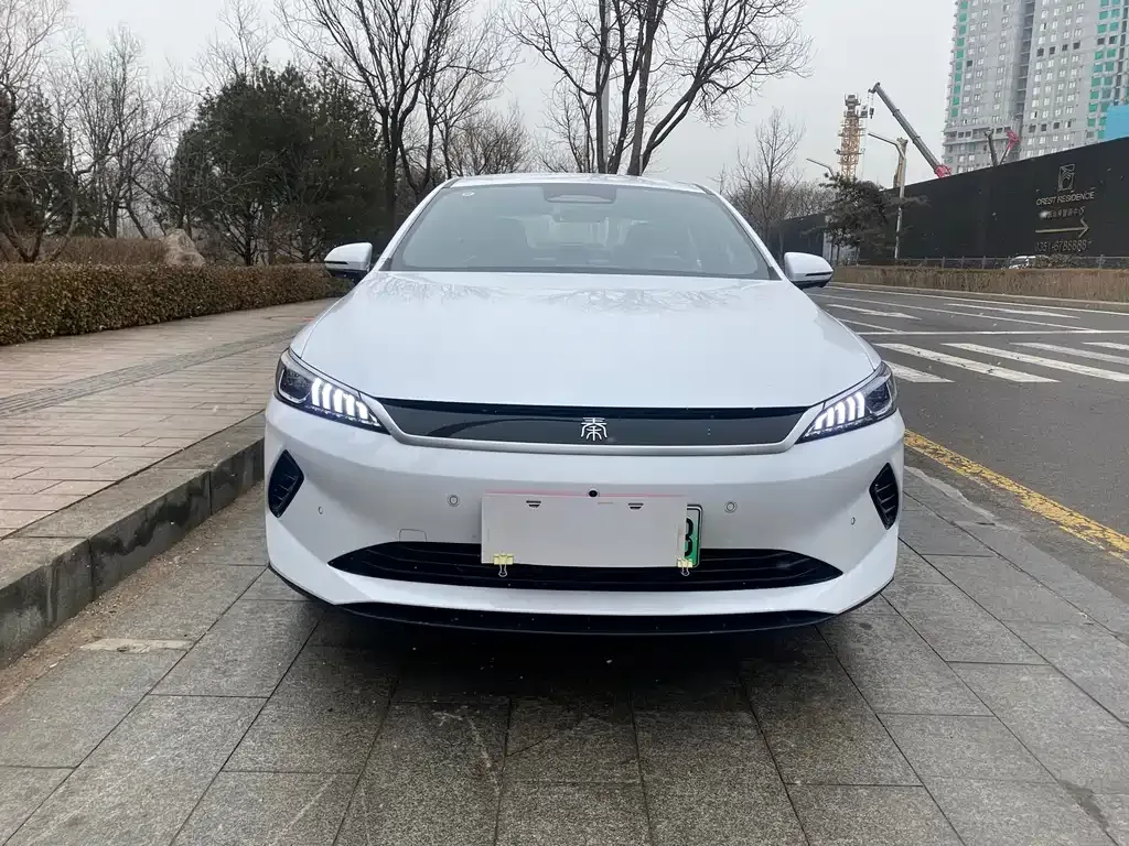 BYD Qin PLUS — фото 9