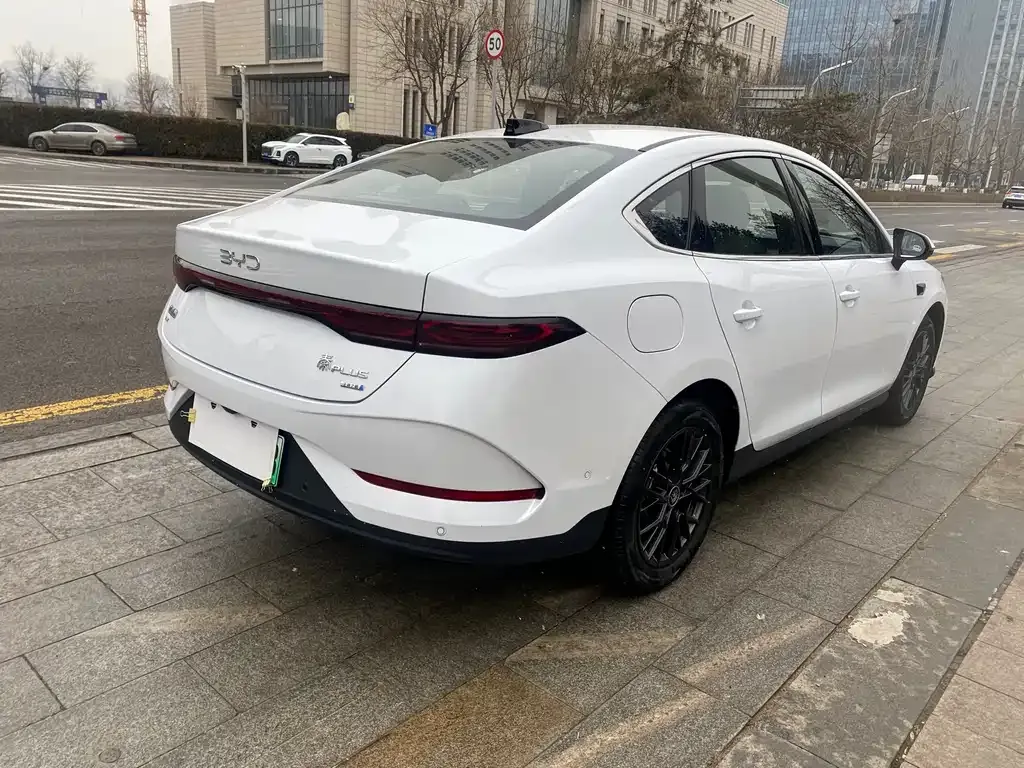 BYD Qin PLUS — фото 7