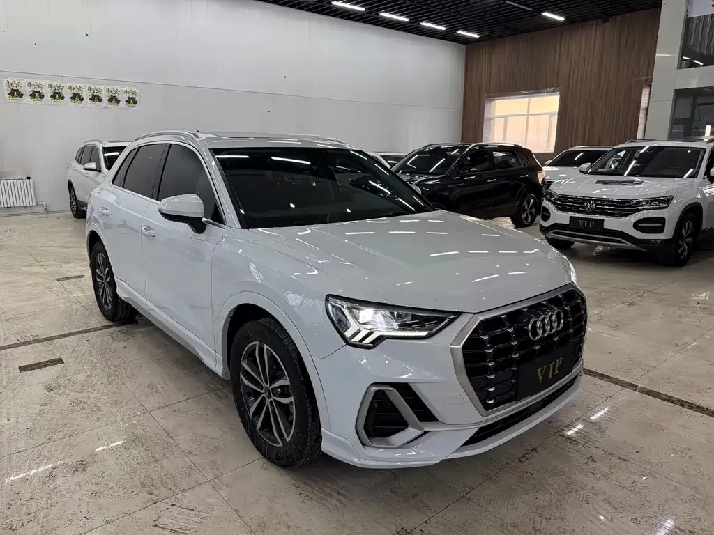 Audi Q3 2021 из CN, фото 6