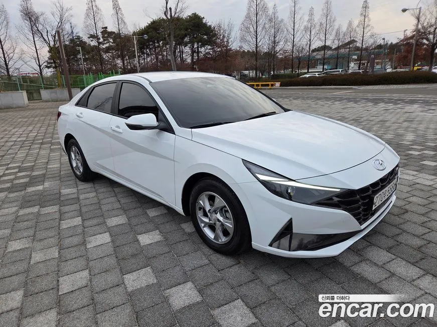 Hyundai AVANTE — фото 10