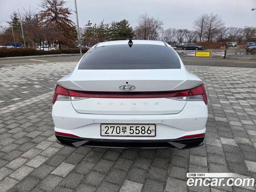 Hyundai AVANTE — фото 2