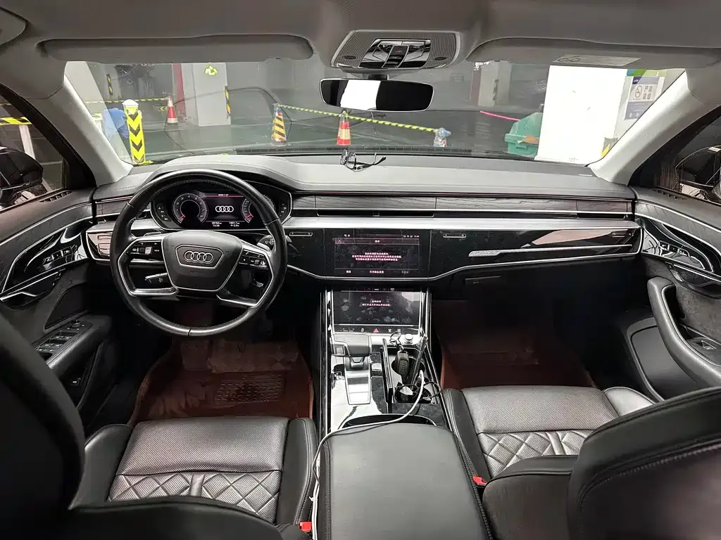 Audi A8 2021 из CN, фото 5