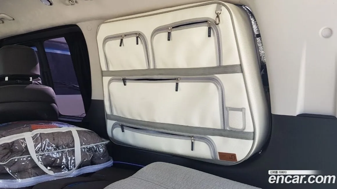 Hyundai Staria 2022 из KR, фото 6