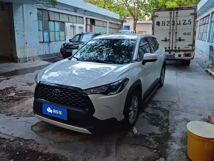 Toyota Corolla Cross 2023 из CN, фото 1