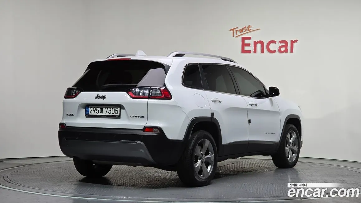 Jeep Cherokee 2021 из KR, фото 7