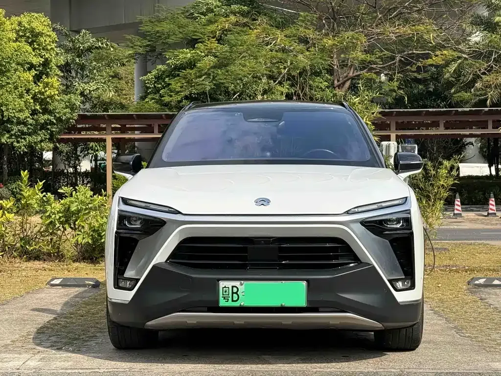 NIO ES8 — фото 3