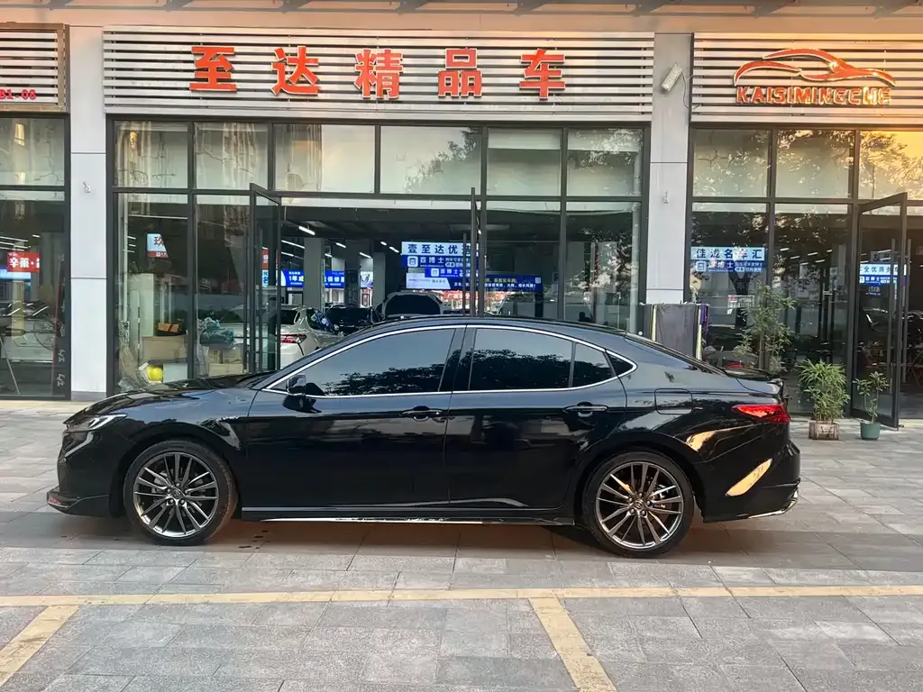Toyota Camry 2024 из CN, фото 9