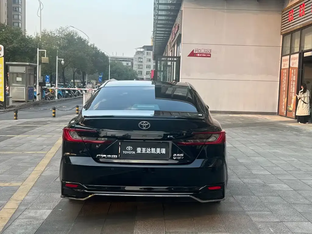 Toyota Camry 2024 из CN, фото 6