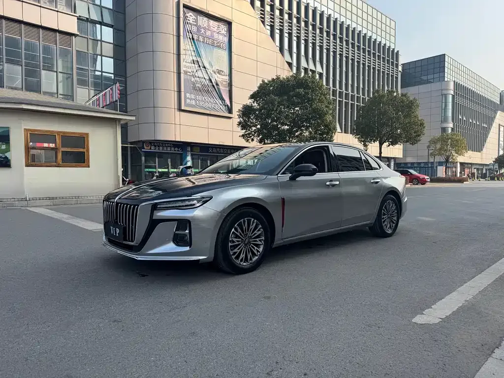 Hongqi H5 — фото 1