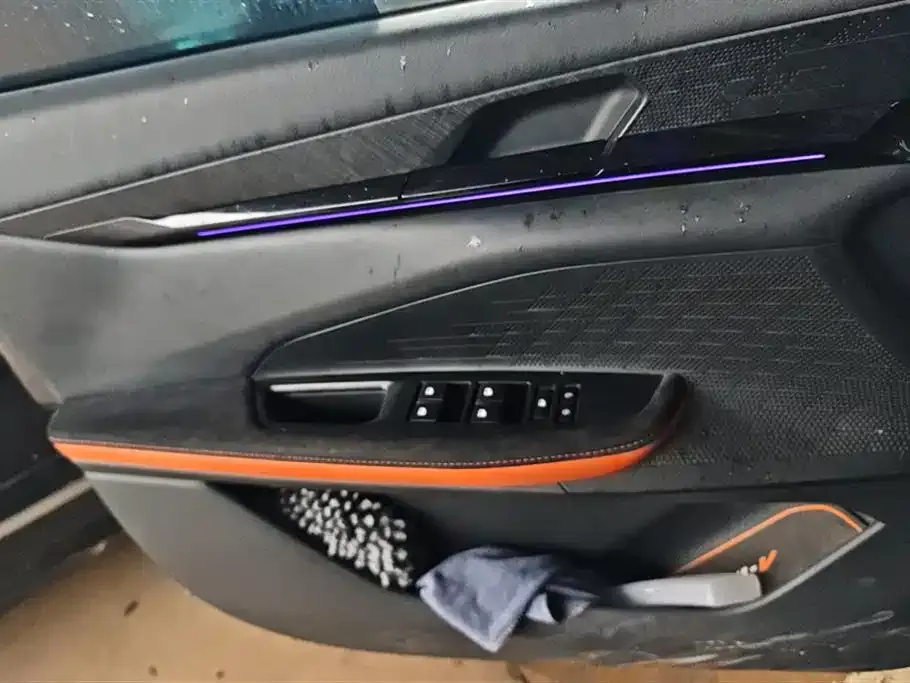 Changan UNI-V 2023 из CN, фото 3