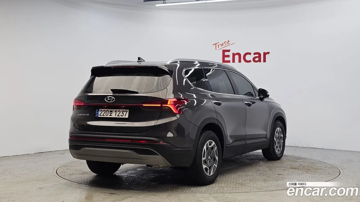 Hyundai Santafe — фото 3