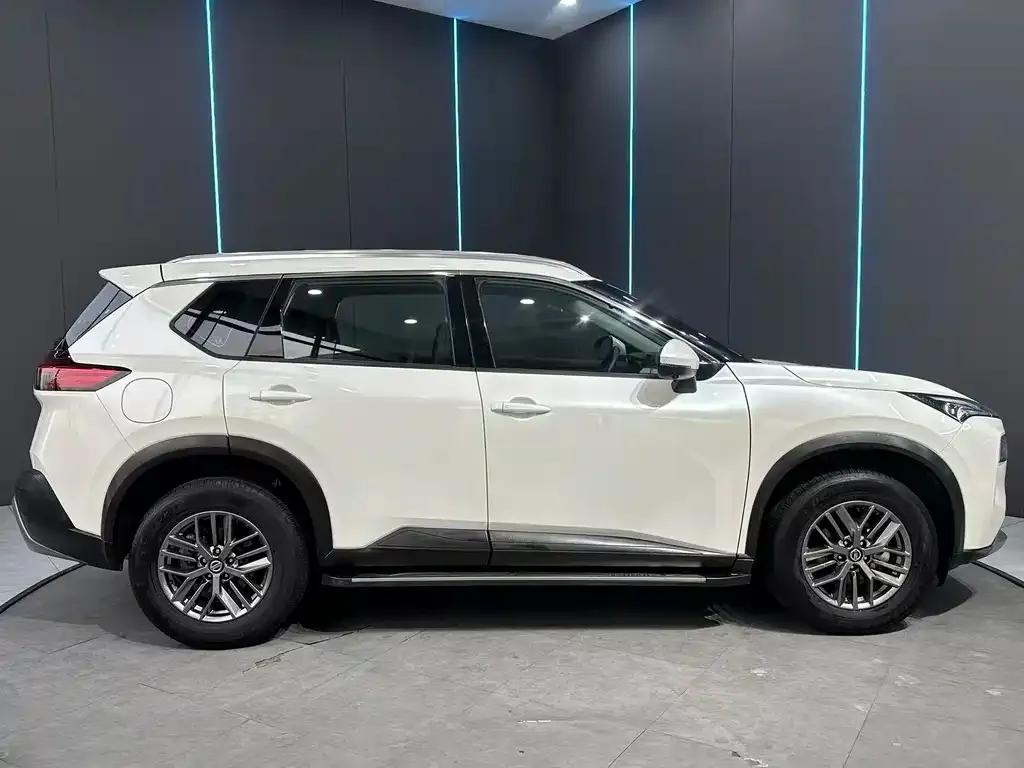 Nissan X-Trail 2022 из CN, фото 4
