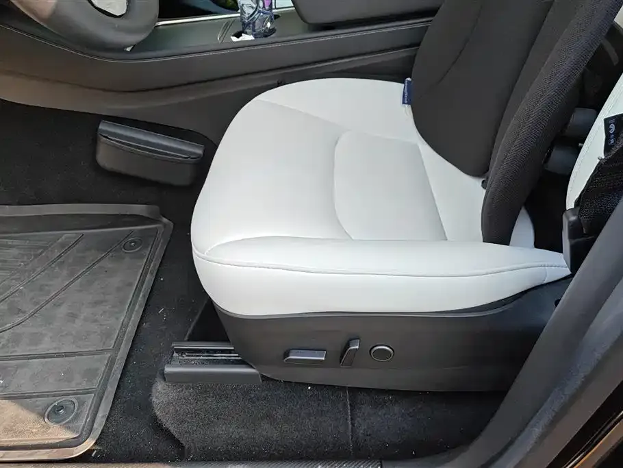 Tesla Model Y 2022 из CN, фото 3