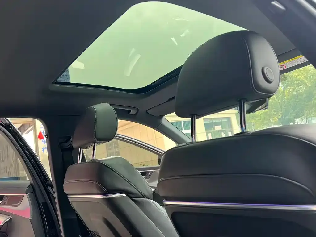 Audi A6L 2022 из CN, фото 4