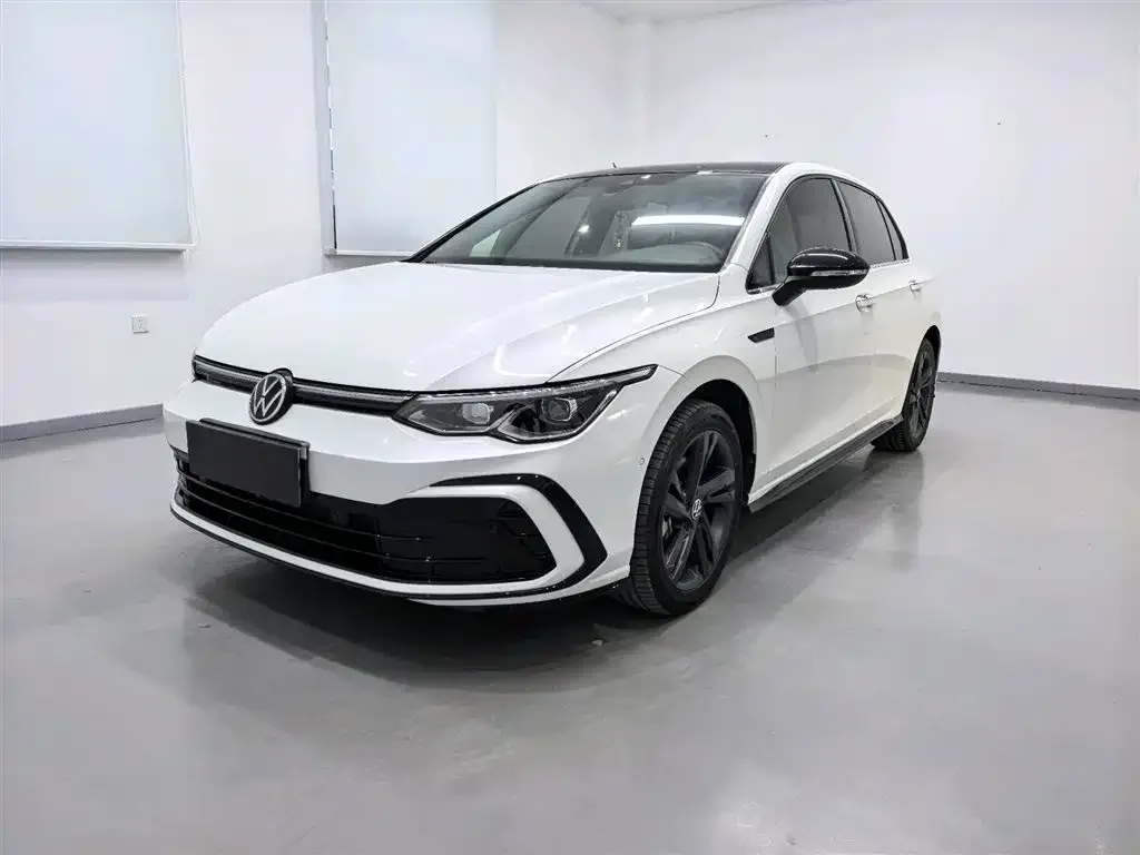 Volkswagen Golf 2021 из CN, фото 1