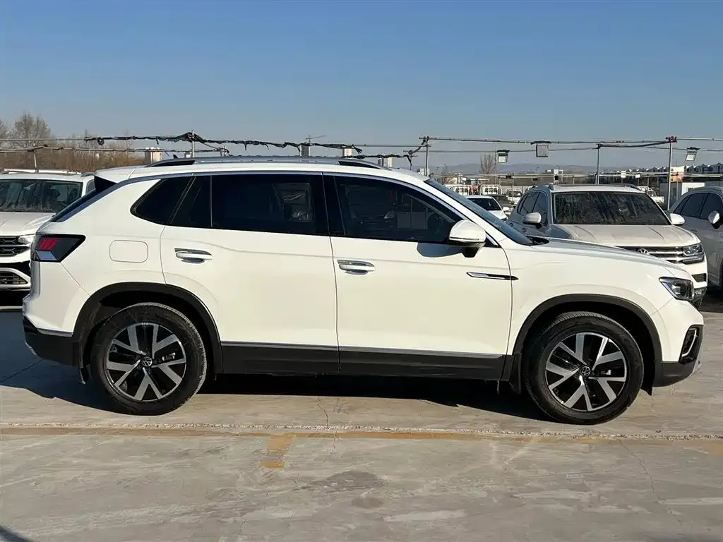 Volkswagen Tayron 2023 из CN, фото 10