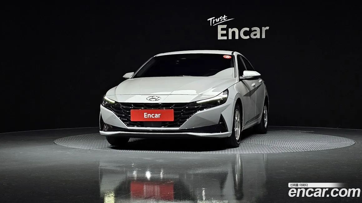 Hyundai AVANTE — фото 3