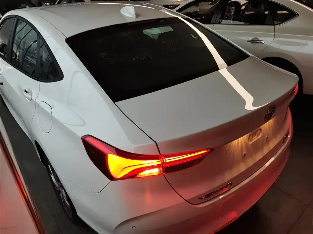 Buick Verano 2025 из CN, фото 5