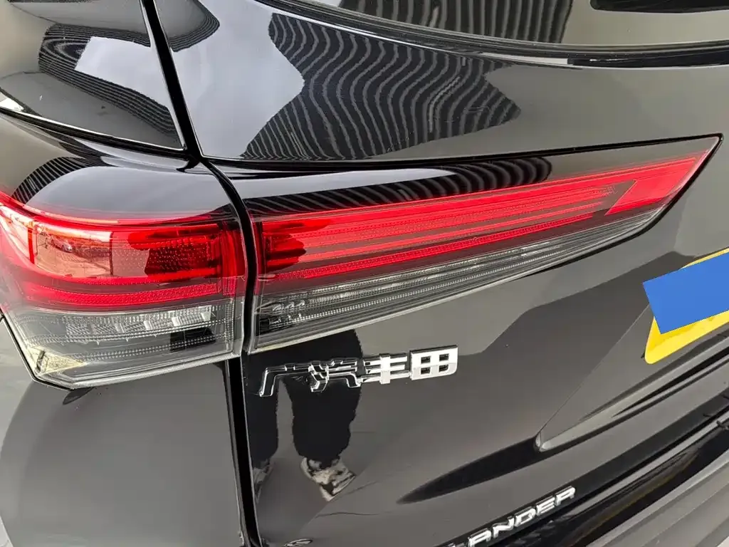Toyota Highlander 2023 из CN, фото 10