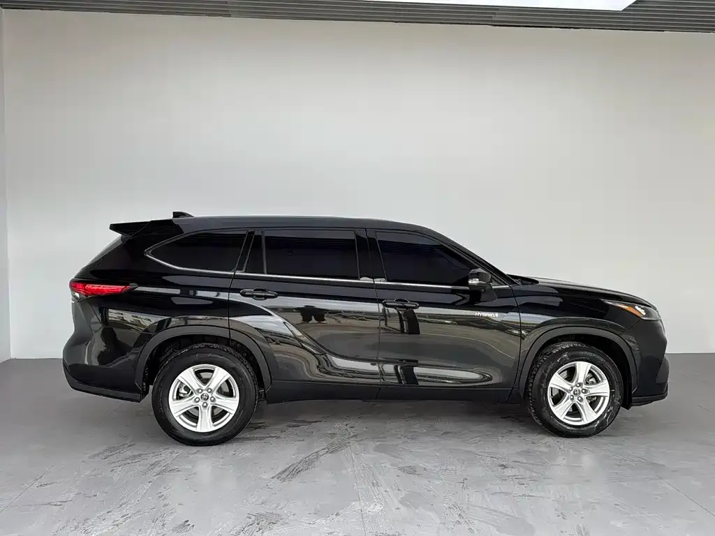 Toyota Highlander 2023 из CN, фото 9