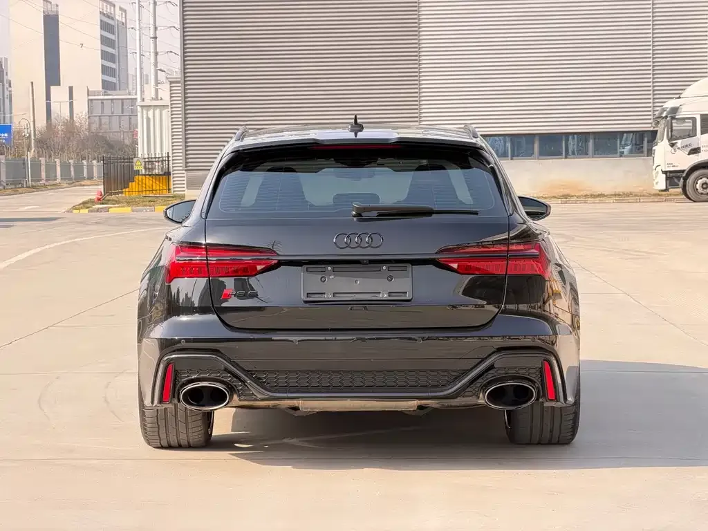 Audi RS 6 — фото 10