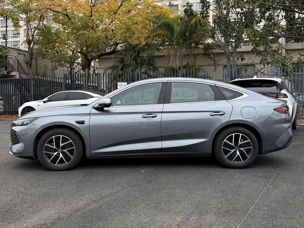 BYD Qin L 2025 из CN, фото 6