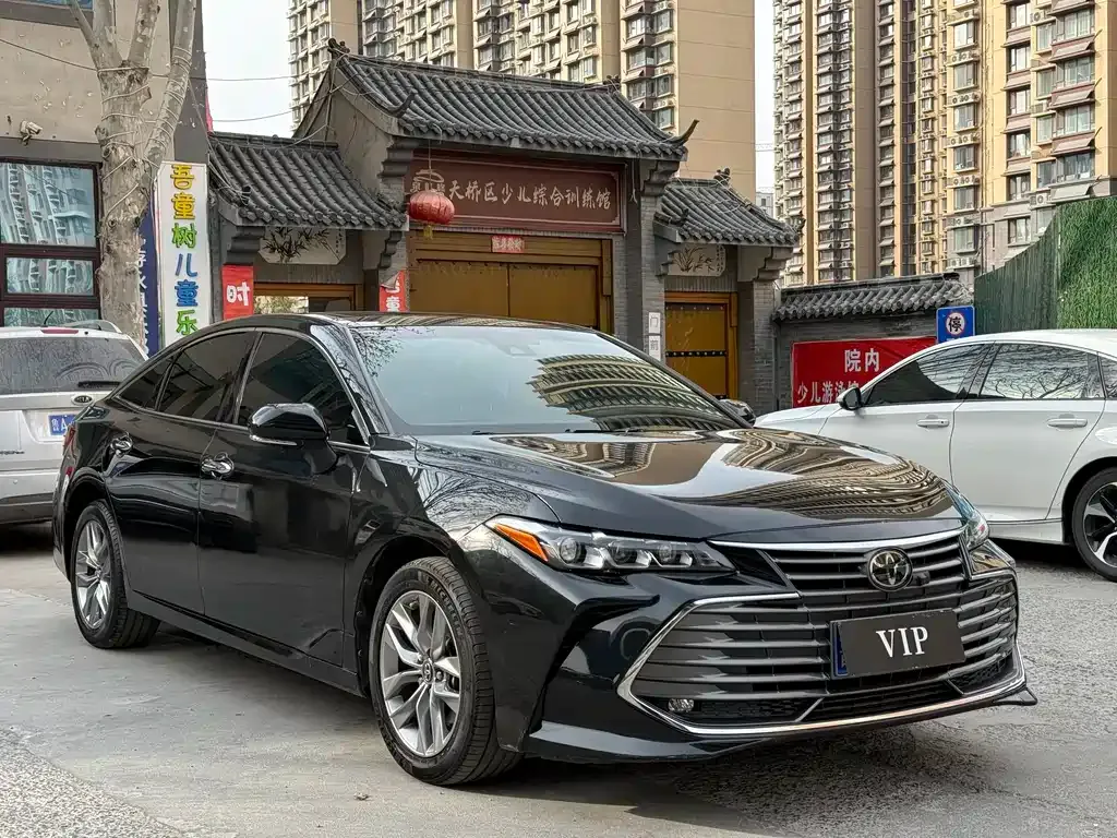 Toyota Avalon 2021 из CN, фото 7