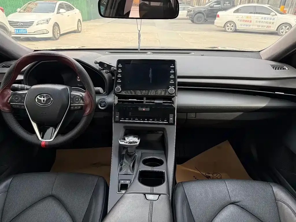 Toyota Avalon 2021 из CN, фото 10
