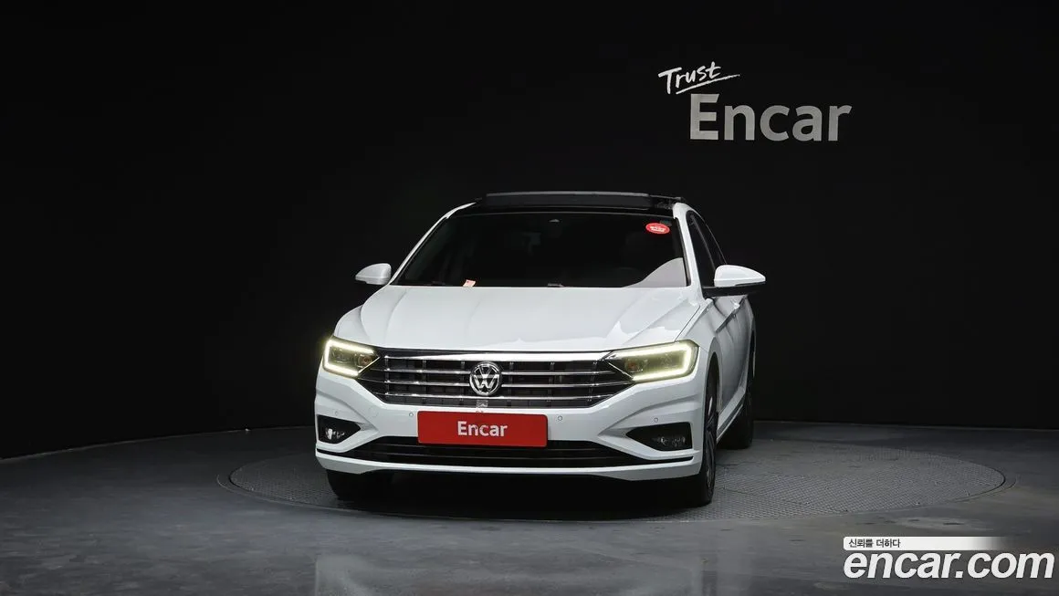 Volkswagen Jetta — фото 4