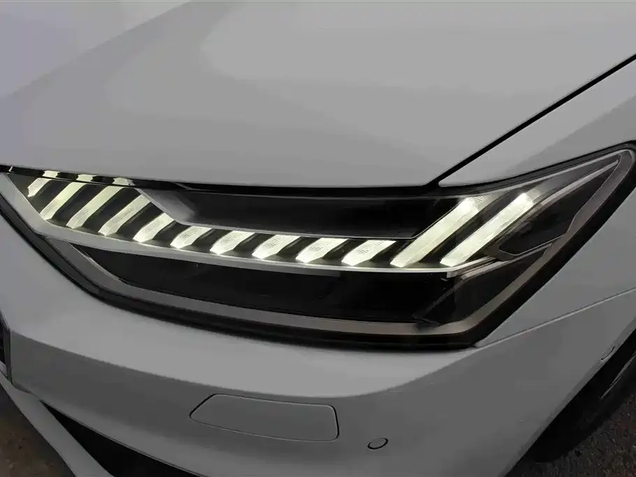 Audi A7 2024 из CN, фото 5