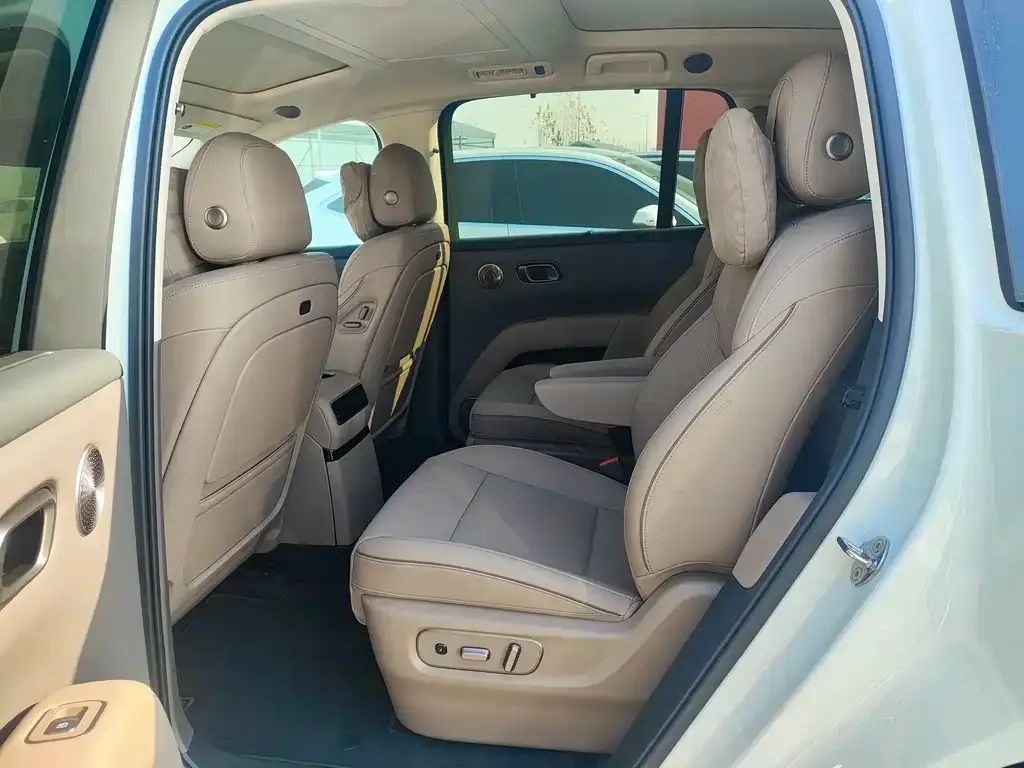 Li Auto i8 2025 из CN, фото 5