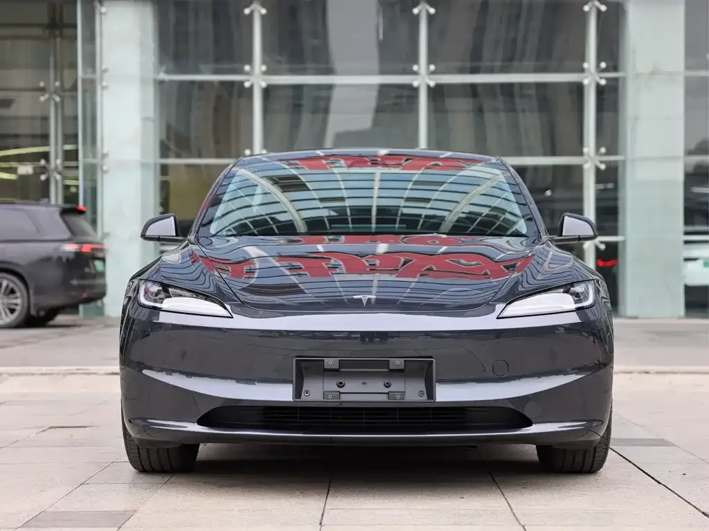 Tesla Model 3 2024 из CN, фото 10