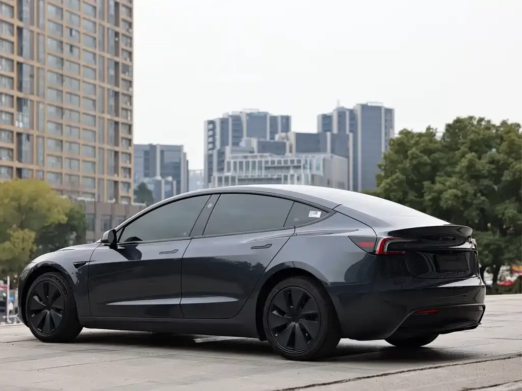 Tesla Model 3 2024 из CN, фото 8