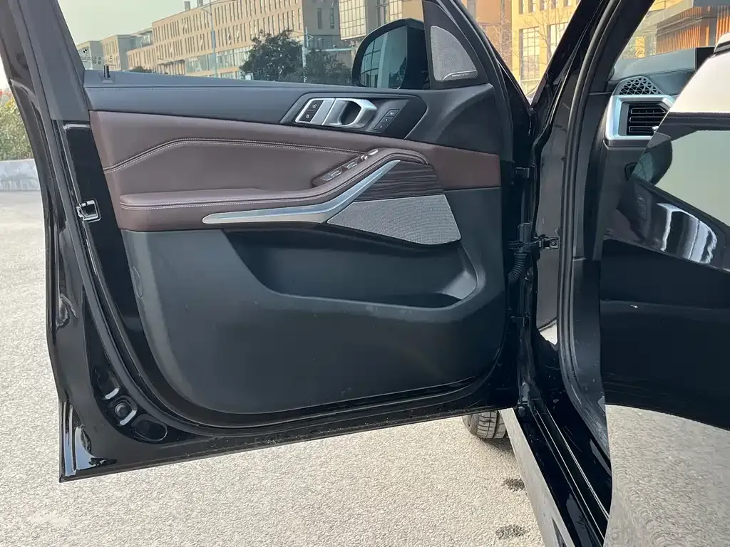 BMW X5 2024 из CN, фото 4