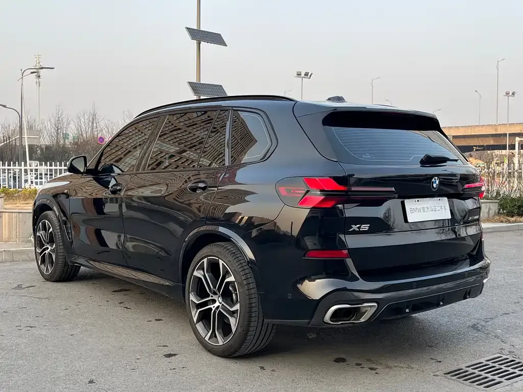 BMW X5 2024 из CN, фото 2