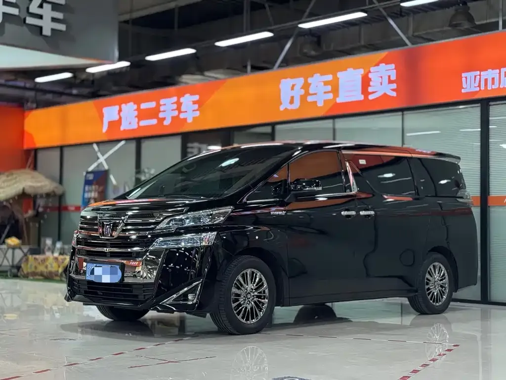 Toyota Vellfire 2022 из CN, фото 1