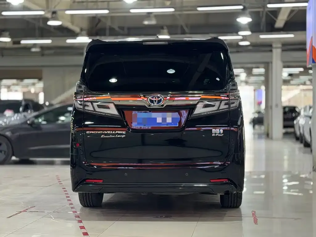 Toyota Vellfire 2022 из CN, фото 4