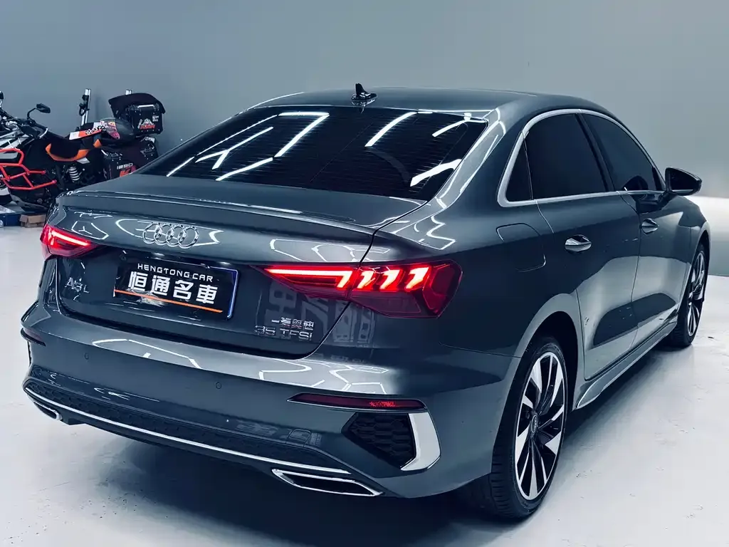 Audi A3 — фото 2