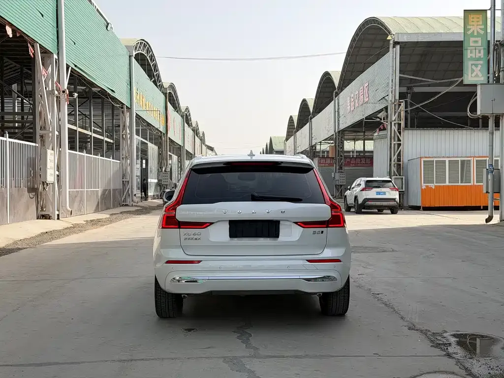 Volvo XC60 2022 из CN, фото 10