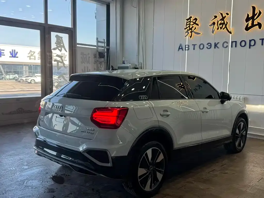 Audi Q2L 2021 из CN, фото 7