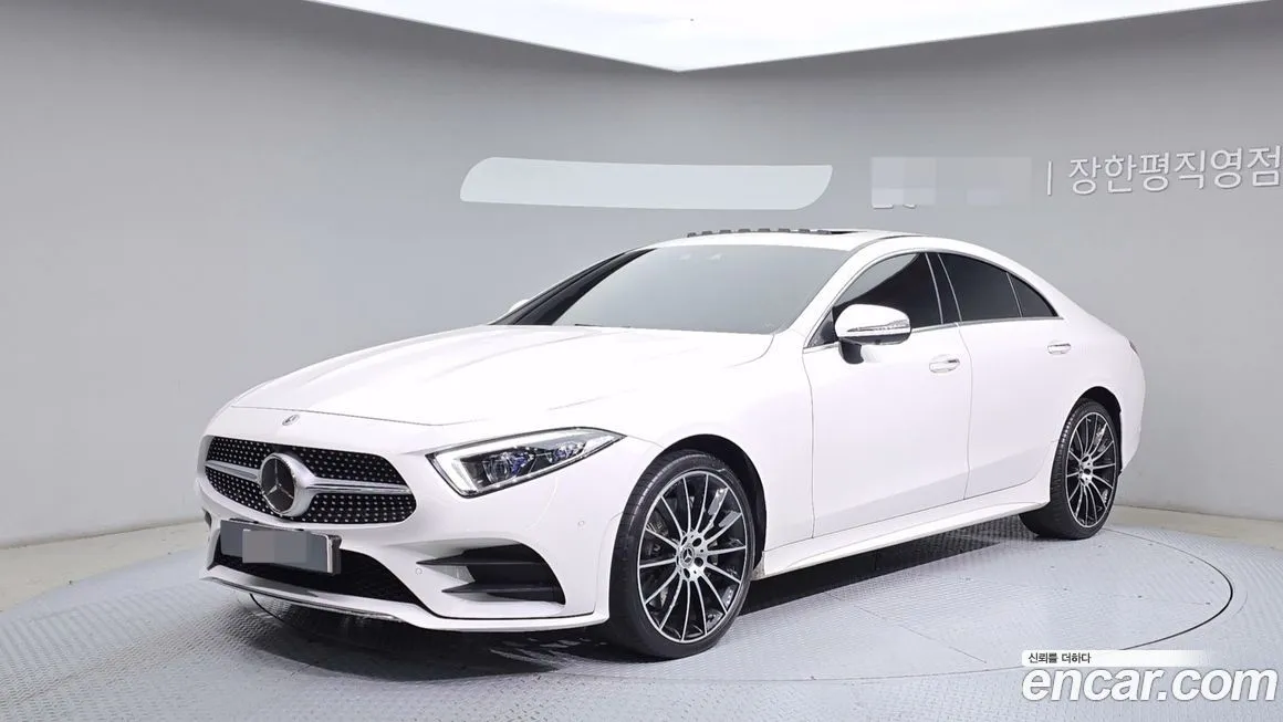 Mercedes-Benz CLS-Class — фото 1