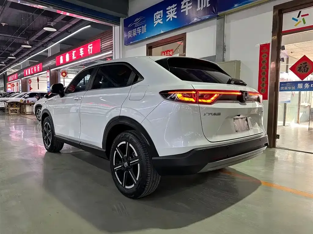 Honda Vezel 2023 из CN, фото 8