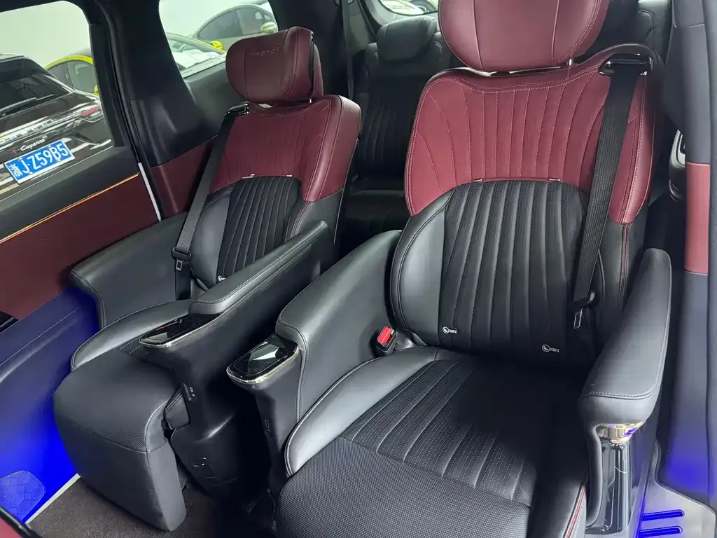 GAC Motor Trumpchi M8 — фото 5