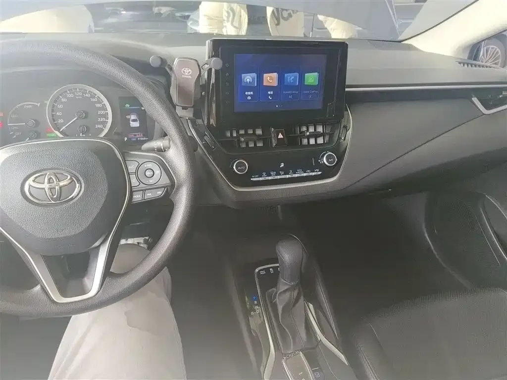 Toyota Corolla 2023 из CN, фото 3