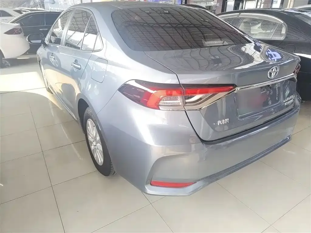 Toyota Corolla 2023 из CN, фото 5