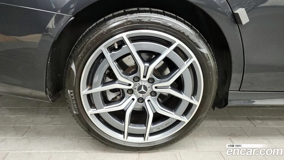 Mercedes-Benz E-Class 2022 из KR, фото 4