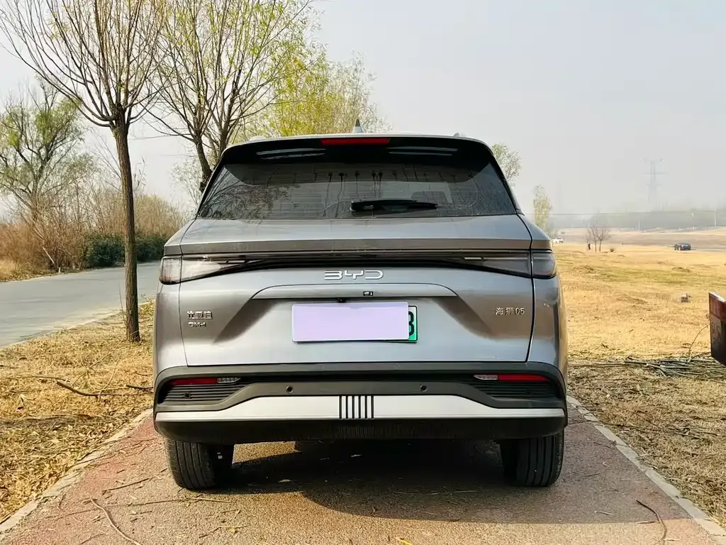 BYD Seal 05 DM-i — фото 4