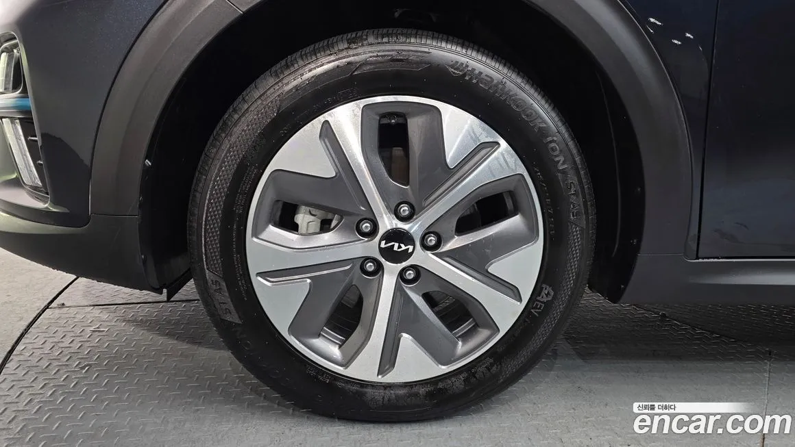 Kia Niro — фото 4